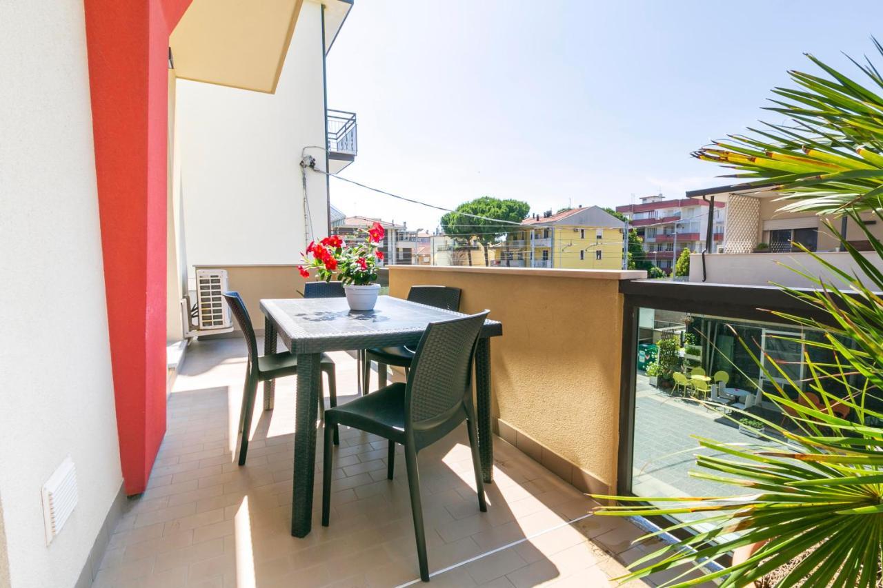 Residence Hotel Le Stelle Rimini Eksteriør billede