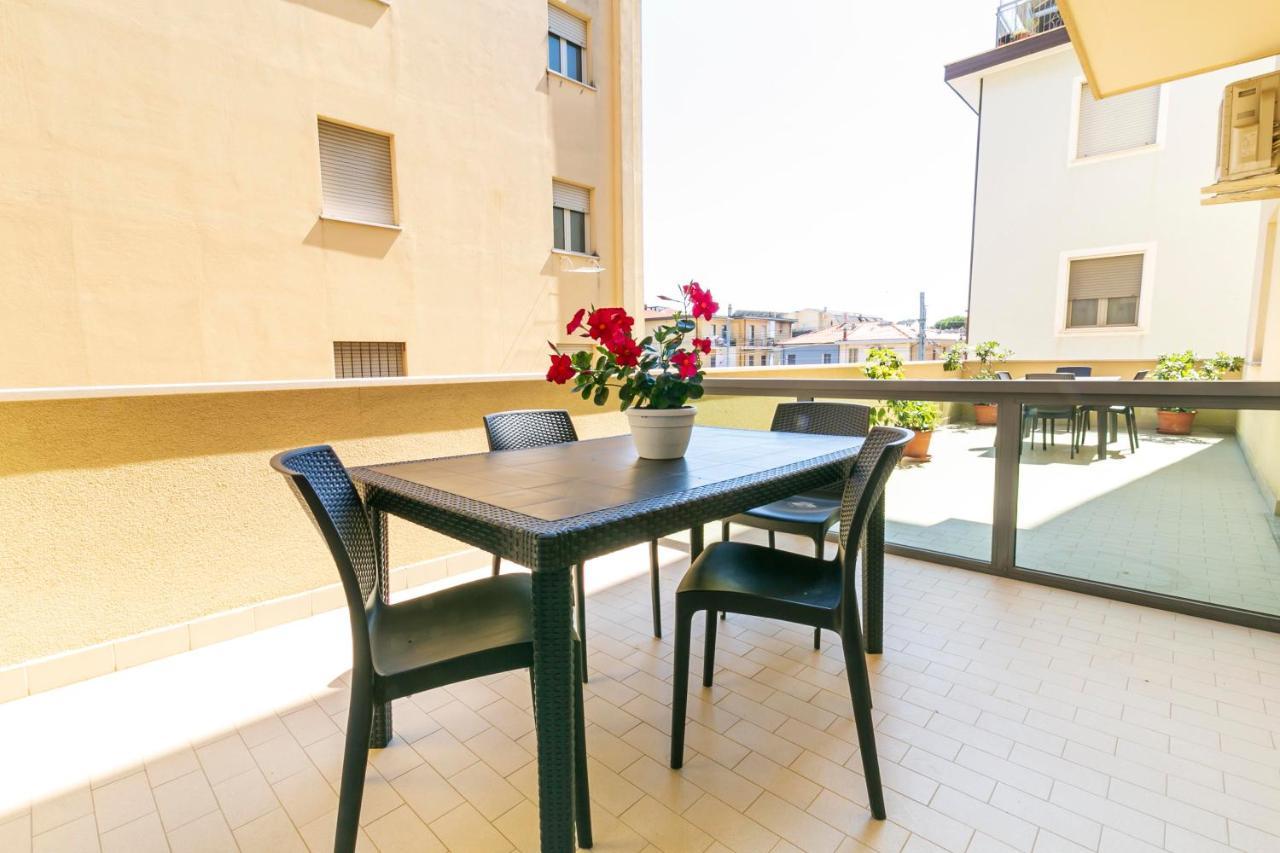 Residence Hotel Le Stelle Rimini Eksteriør billede