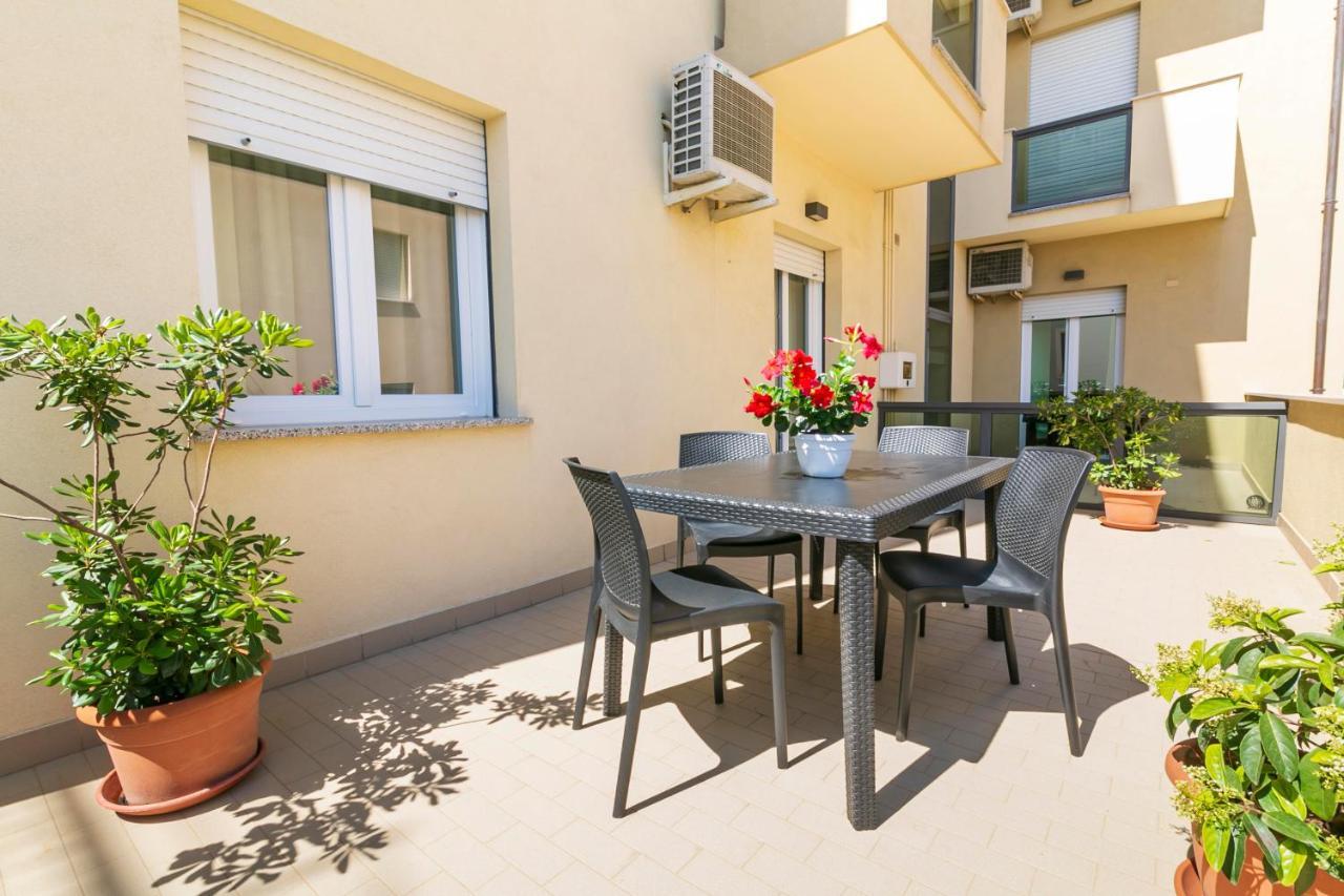 Residence Hotel Le Stelle Rimini Eksteriør billede